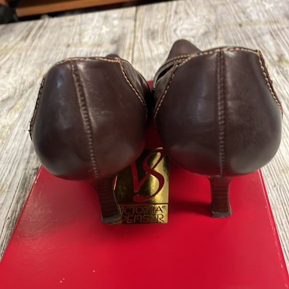 VICTORIA SPENCER HEELS - Picture 6 of 8